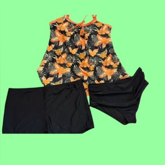 Floral Tankini Swimsuit Set
Gorgeous Orange Hawaiian Print
Top 3X- Bottom 4 X - Picture 2 of 10